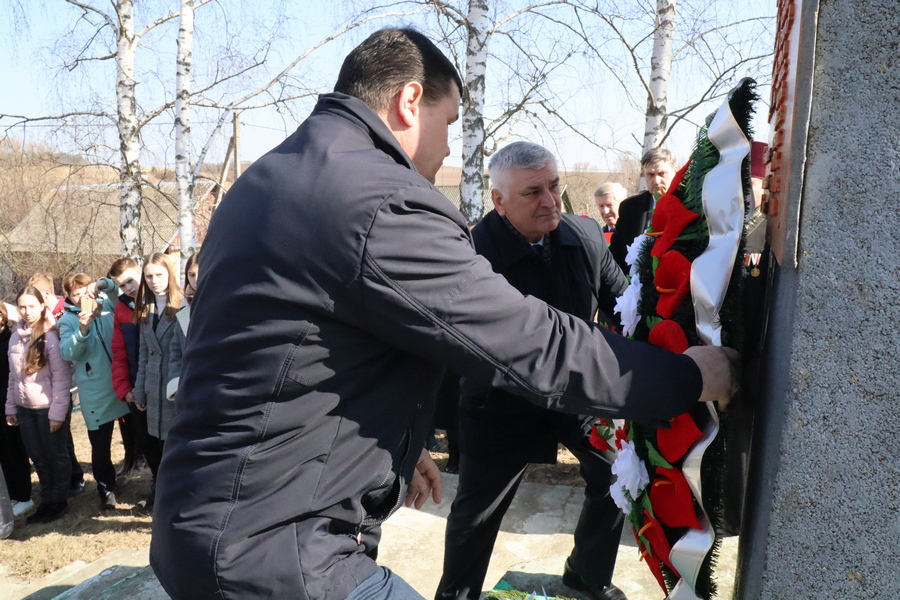 Митинг в Петревичах